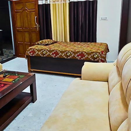 Ramayana Grand Hotel Ayodhya Exteriör bild