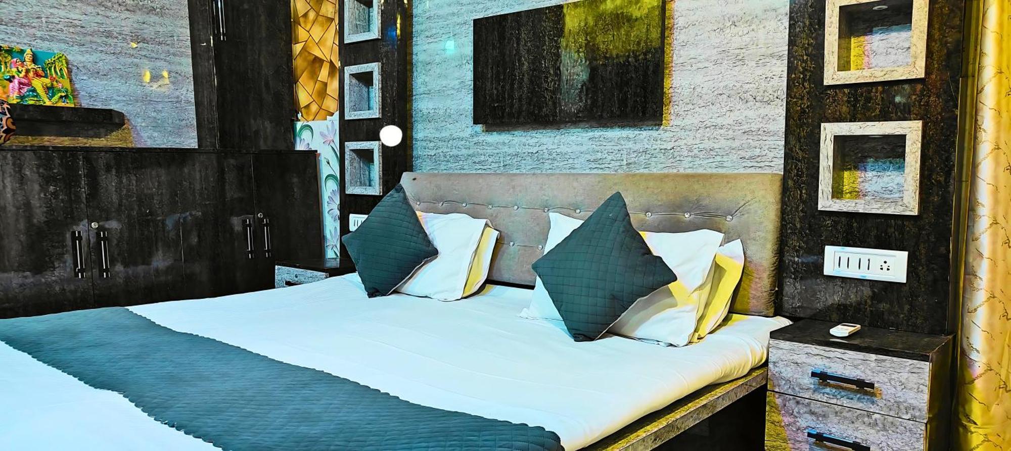 Ramayana Grand Hotel Ayodhya Exteriör bild